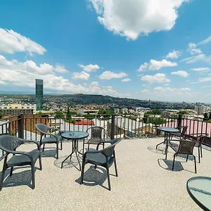 Apartament 9 Borbalo Street With Terrace, Tbilisi